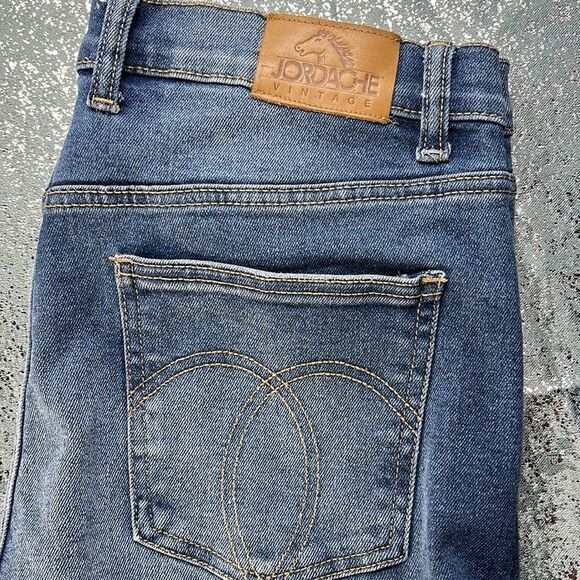 Jordache jeans - Picture 2 of 6